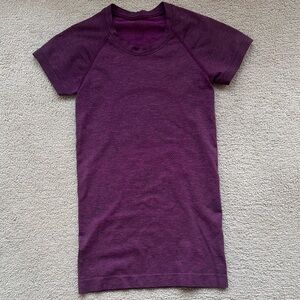 Lululemon swiftly tech short sleeve
